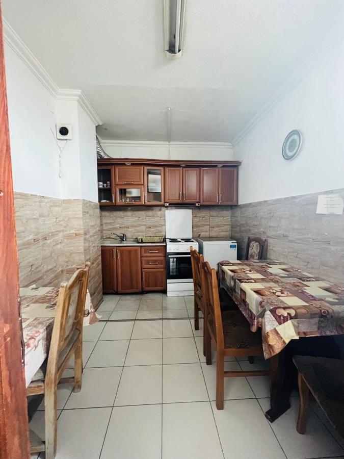 Guest House Velania Приштина Экстерьер фото