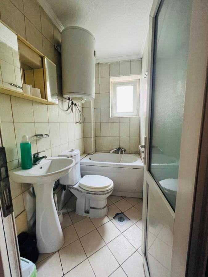Guest House Velania Приштина Экстерьер фото